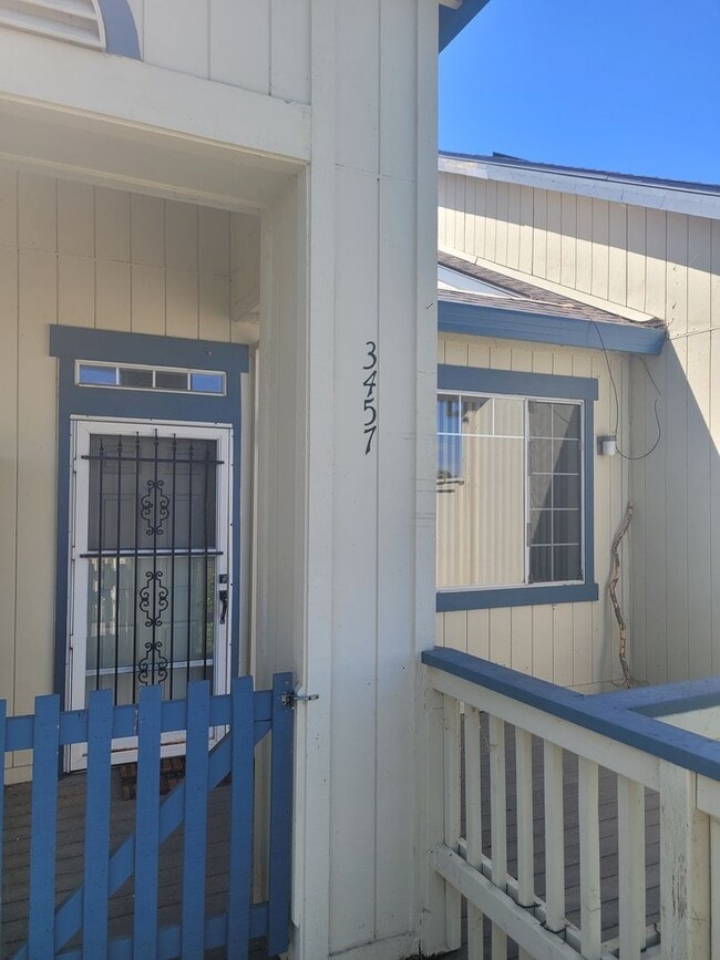 Photo - 3-bed 2-bath townhouse with a breathtaking...