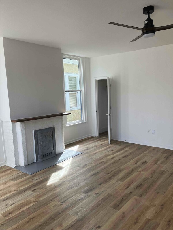 Photo - 407 Union St Unit 2