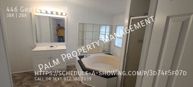 Photo - 446 Griffin Rd