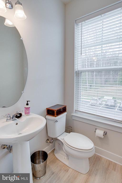 Photo - 1576 Meadowlark Glen Rd