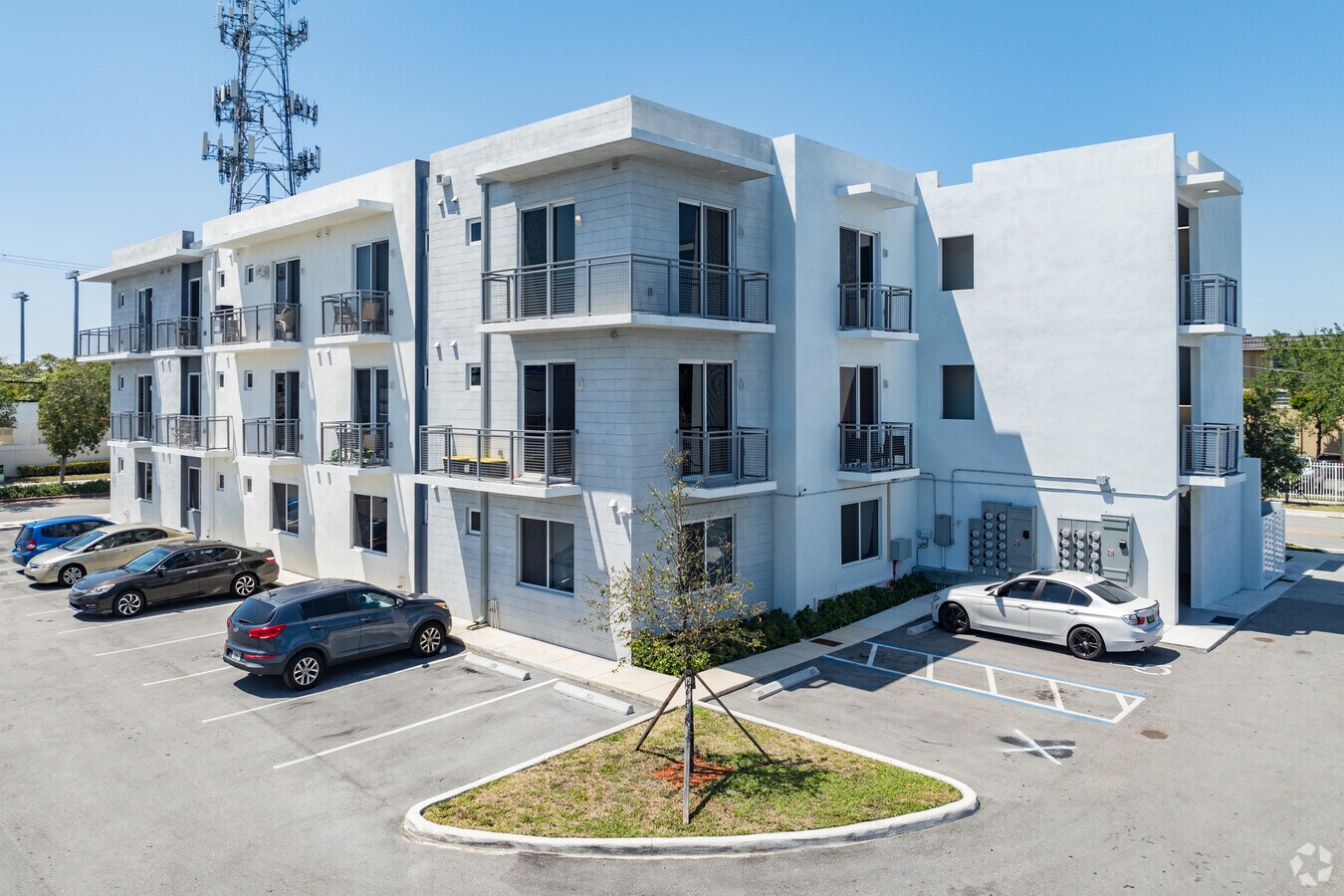 Photo - Ram Milander LLC