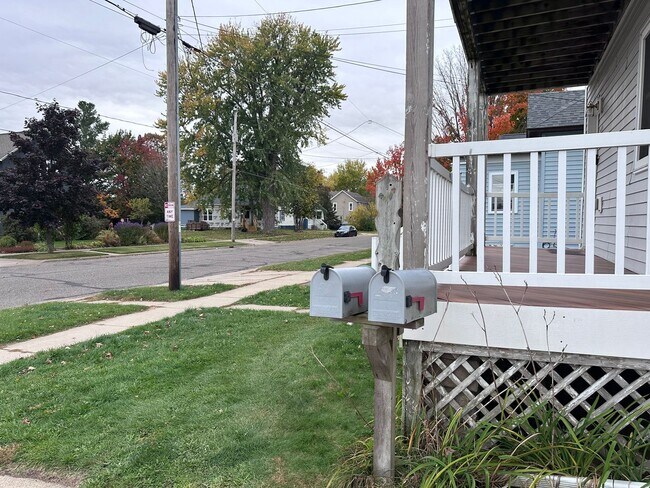 Photo - 1016 4th Ave