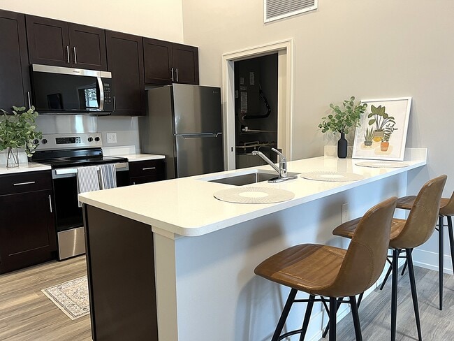 Building Photo - ELEVATE 340