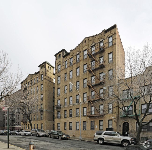 Building Photo - 43-23 40th Street Rental