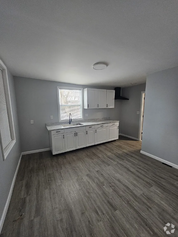 Building Photo - 2901 Wade Ave Unit 2 Rental