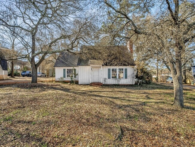 007_Exterior - The Domes Unit 102