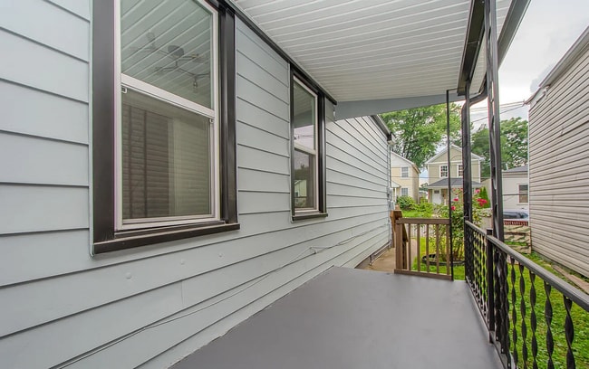 Photo - Updated & Beautiful 2 Bedroom Home with Pr...