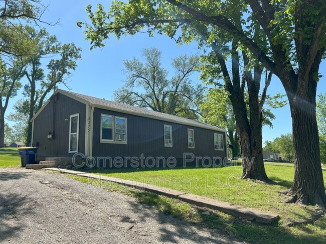 Photo - 8275 Lakeview Dr Casa