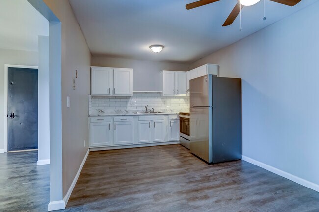 Photo - 5640 Pardee Ave Unidad 1