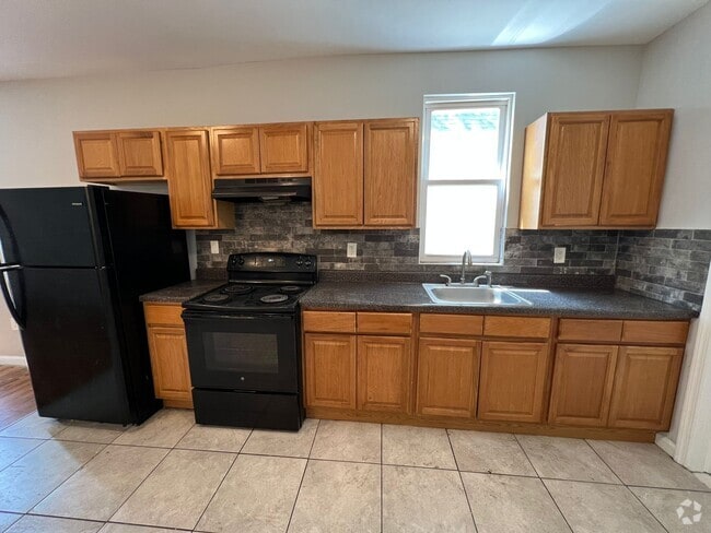 Building Photo - 450 15th Ave Unit 1 Rental
