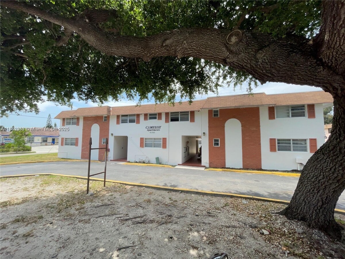 Photo - 15700 NW 2nd Ave Apartment Unit 210