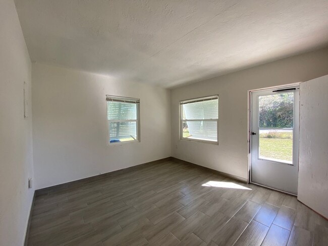 Photo - 1512 N Chickasaw Trail