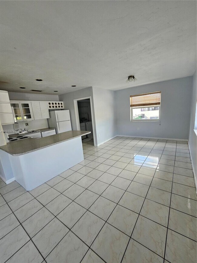 Photo - 20514 SW 92nd Ct Unidad 20514