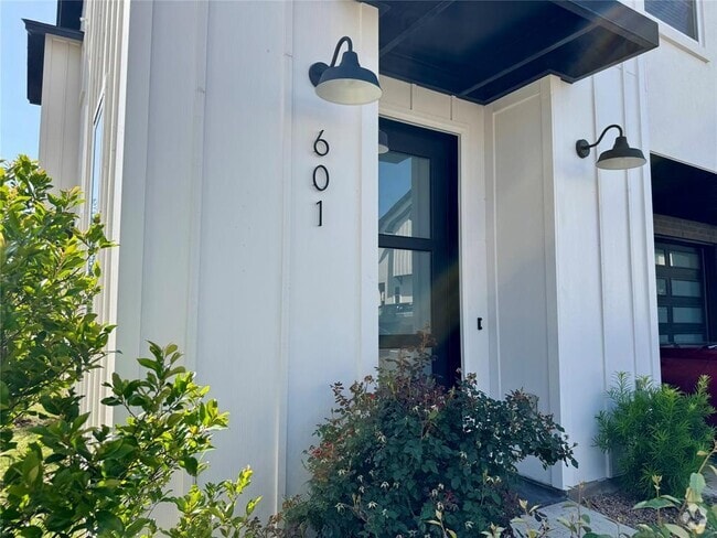 Building Photo - 12001 Vista Parke Dr Rental