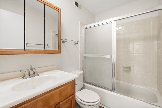 Photo - 281 S Zinnia Way Unit 281 S Zinnia Way Apt B.