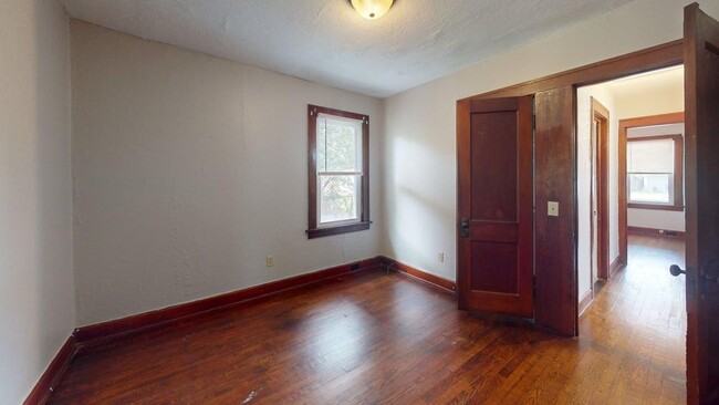 Photo - 1377 Nichols Ave