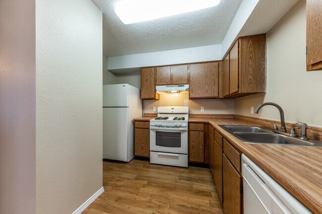 Photo - 6511 Melrose Trail Unit 6103-B