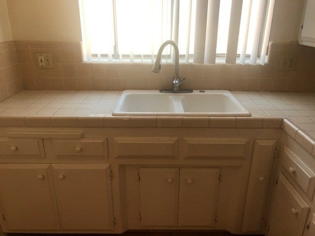 Photo - 1313 S Bundy Dr Unit 06