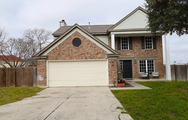 Building Photo - 5811 Bear Lake Dr