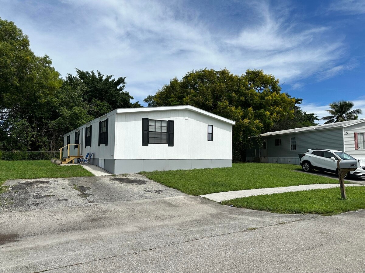 Photo - 23138 Surf Rd