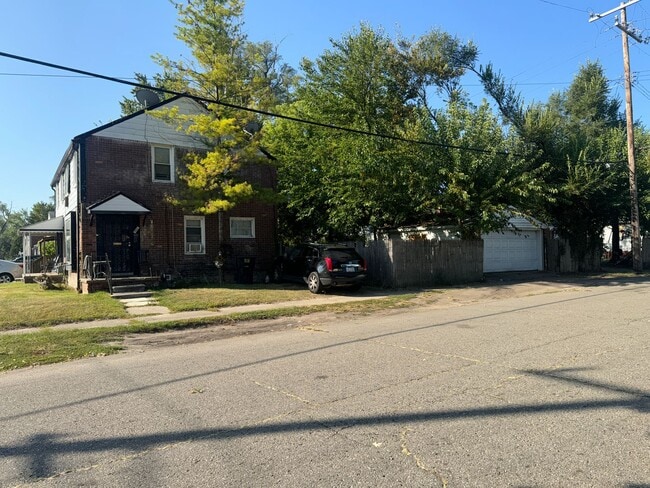 Photo - Meyers Duplex in c/o Jerry Butler Unit 20255 Meyers Road