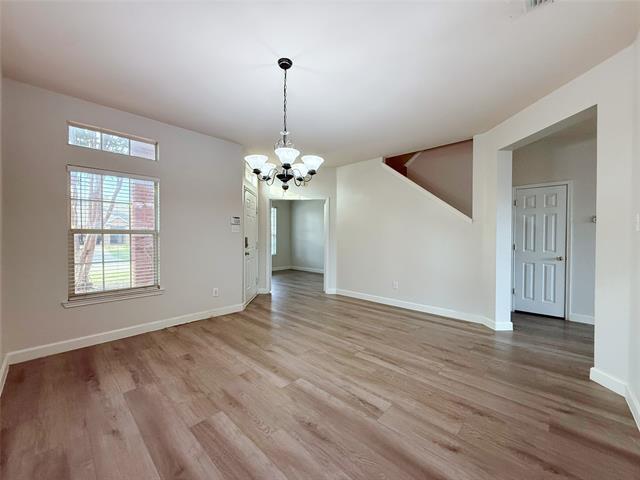 Photo - 1916 Silver Leaf Dr