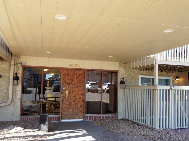 Apartments For Less Than 1 000 In Denver Co Photo 1302 S Parker Rd Unit 325