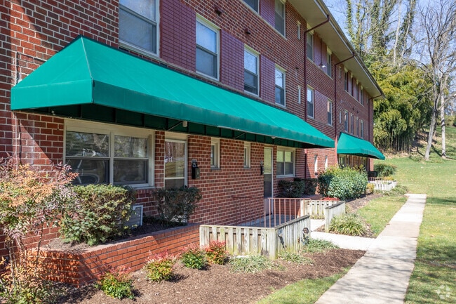 Mt Washington Apartments