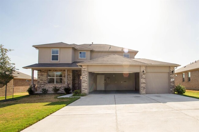 Building Photo - 1612 Fairhaven Gtwy