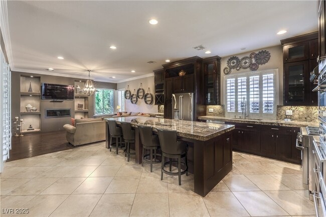 Building Photo - 609 Point Ridge Pl