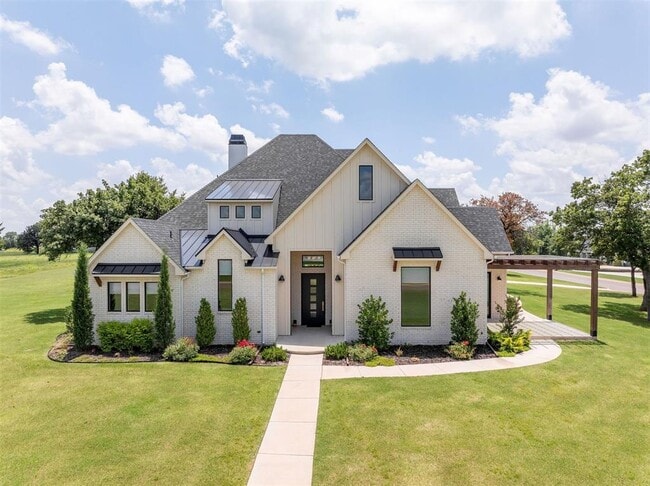 Photo - 4716 Moulin Rd
