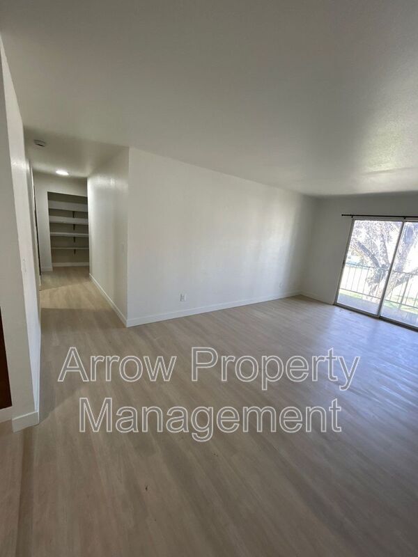 Photo - 215 E Arbor Ave Casa