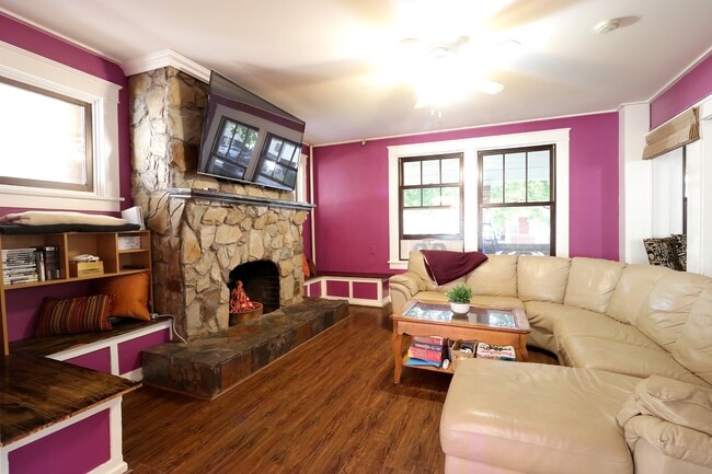 Photo - 244 E Nittany Ave