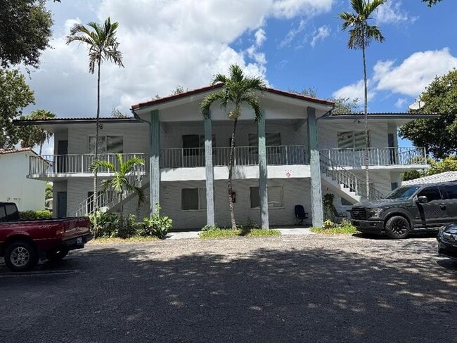 Building Photo - 10601 NW 45th St Unit 4 Rental