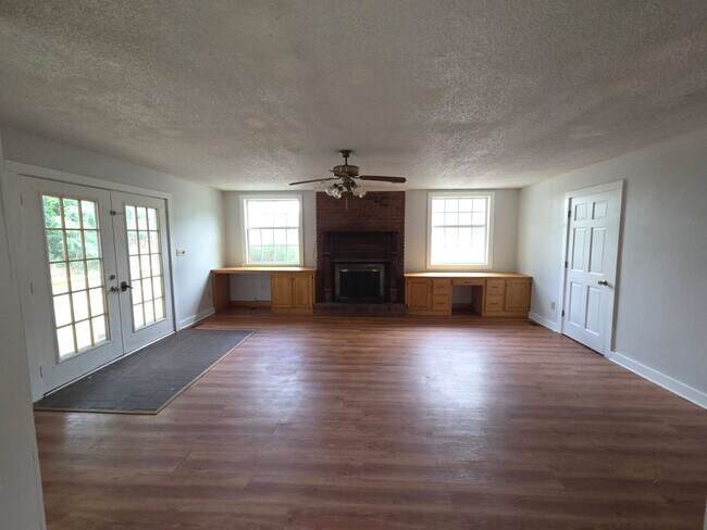 Photo - 1435 Garner Chapel Rd