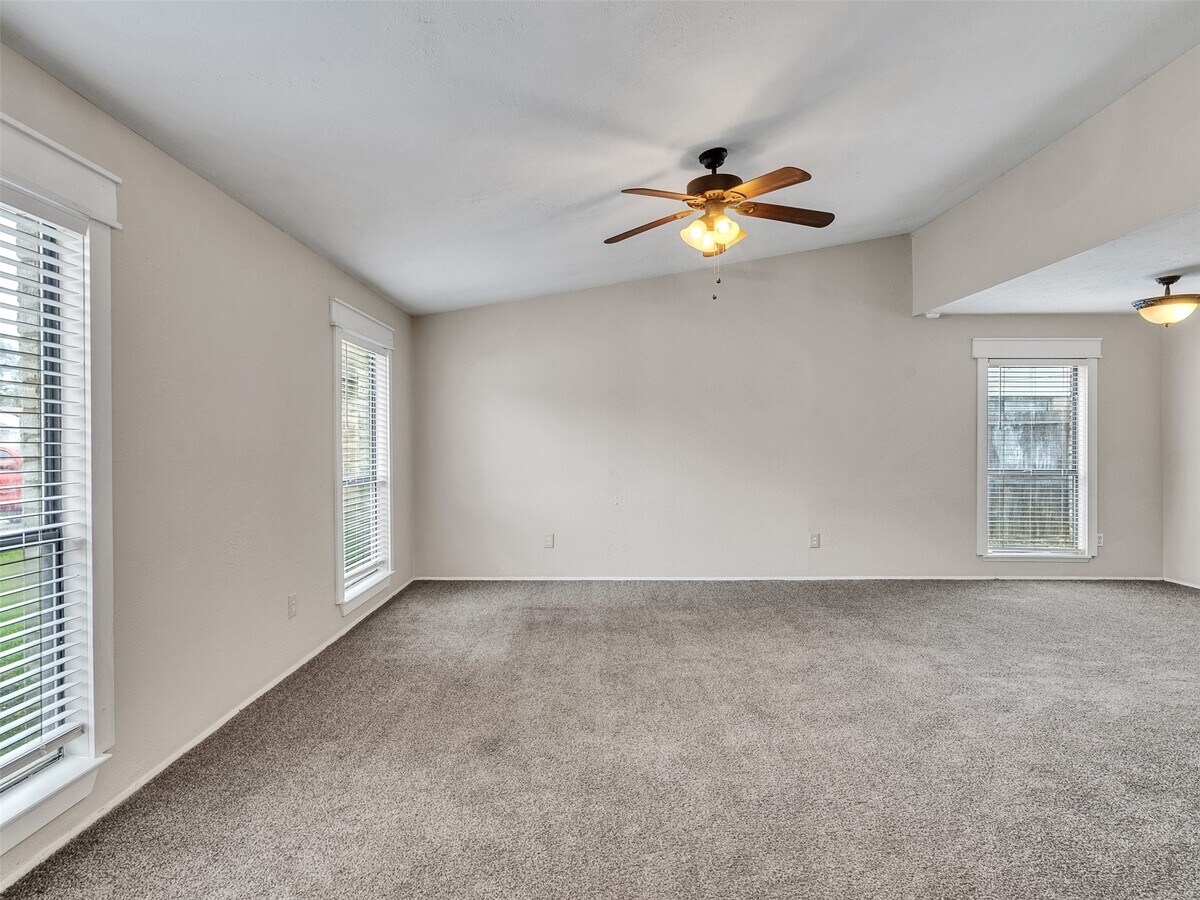 Photo - 17323 Glenpatti Dr