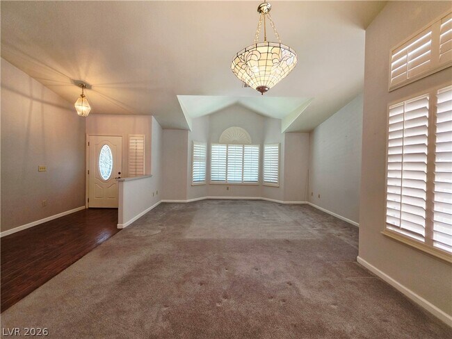8213 Arch Bay Ln