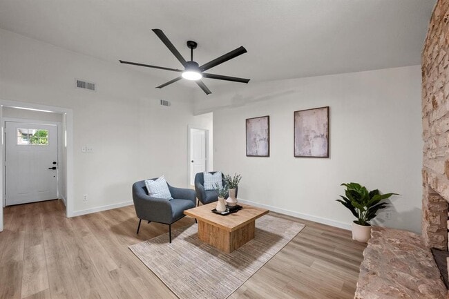 Photo - 7002 Teaberry Dr