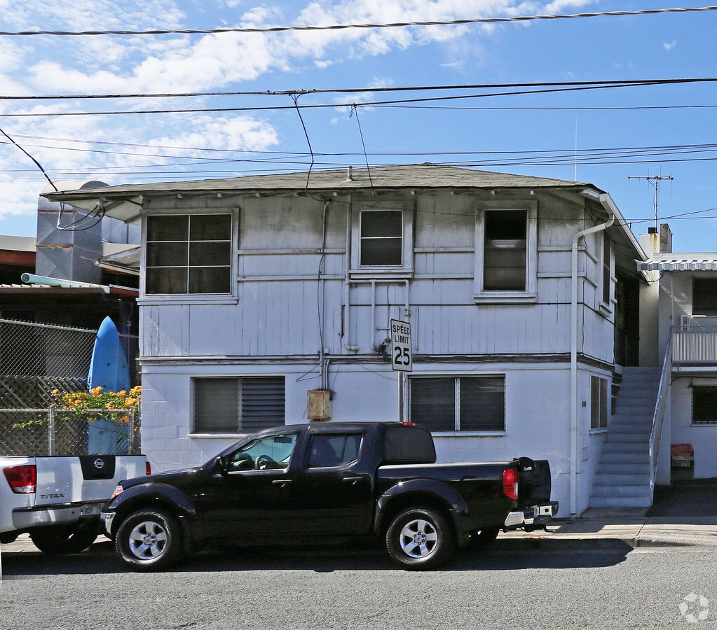 Photo - 1637 Republican St
