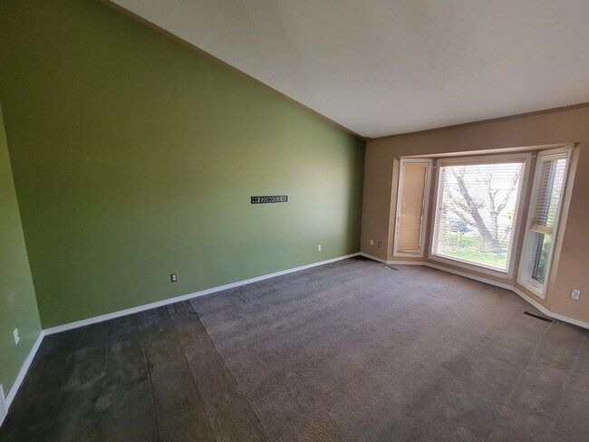 Photo - 1310-1312 12 St