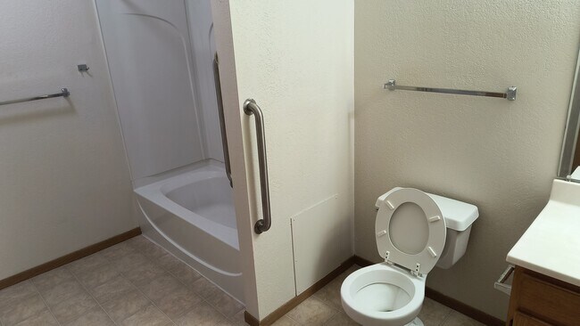 Bathroom - 251 6th St