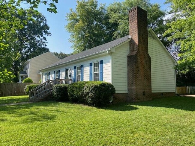 Photo - 2025 Bason Ct