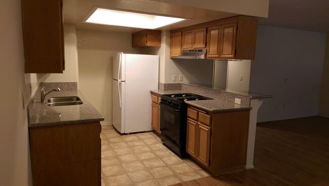 Photo - 5101 Anaheim E St Unit 107