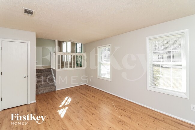 Photo - 224 Birch Rill Dr