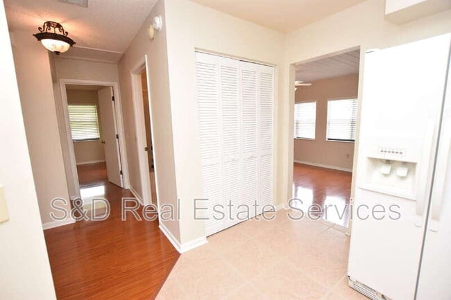 Photo - 2210 Harbor Town Ln