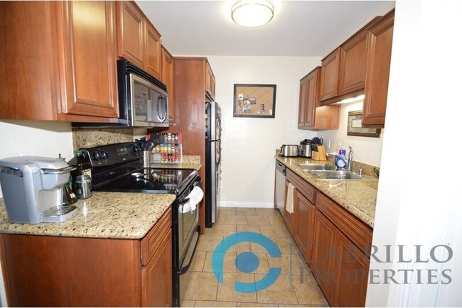Photo - 4093 First Ave. Unidad #1