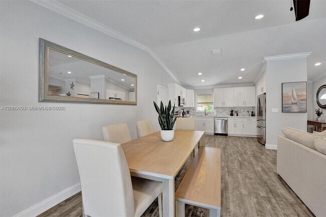 Photo - 6549 Sleepy Willow Way