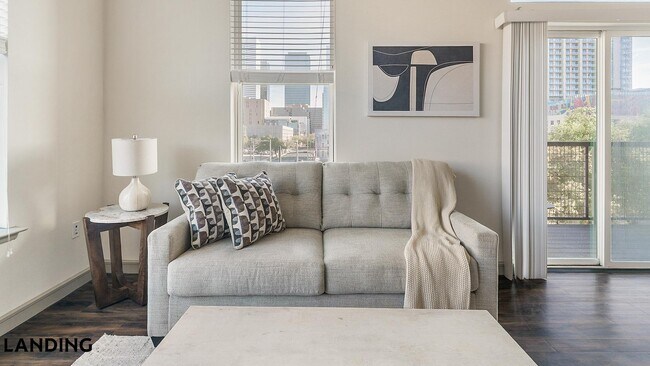 1711 Caroline St Unit 301