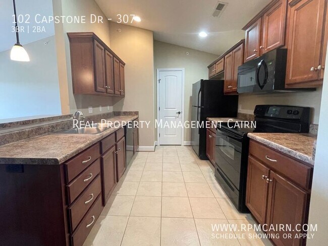 Photo - 102 Capstone Dr