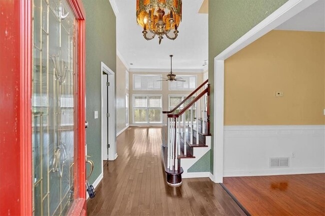 Photo - 3525 Sir Johns Ct NW